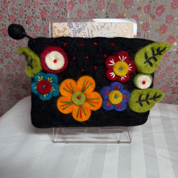 BoHo Wool Coin/Card Wallet - Picture 1 of 5